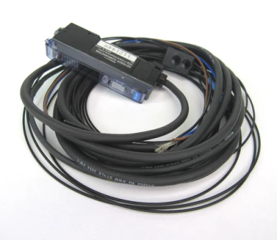 FS-V11 DC12-24V Волоконно-оптический усилитель Keyence (б/у)