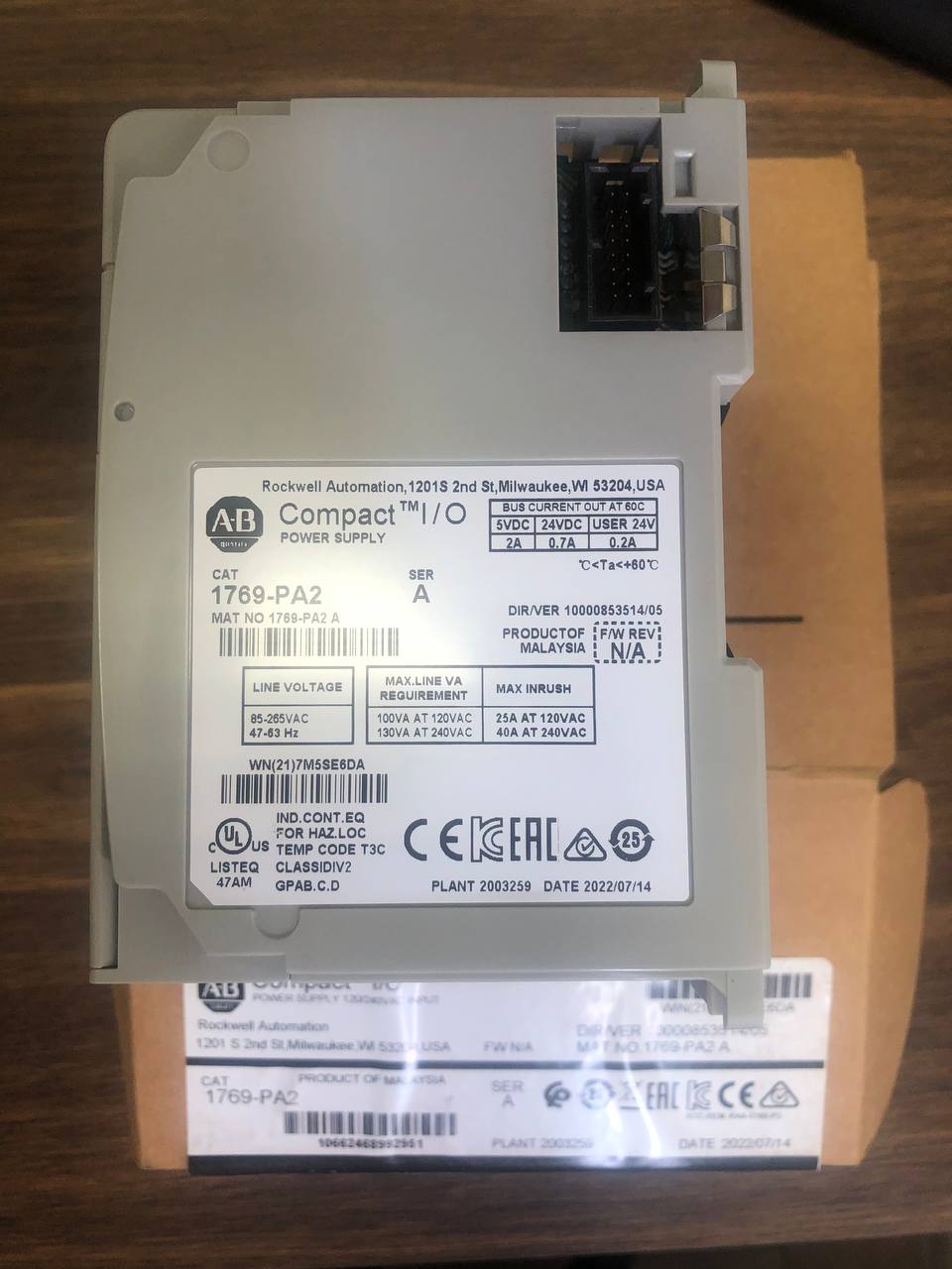 Блок питания Allen Bradley 1769-PA2