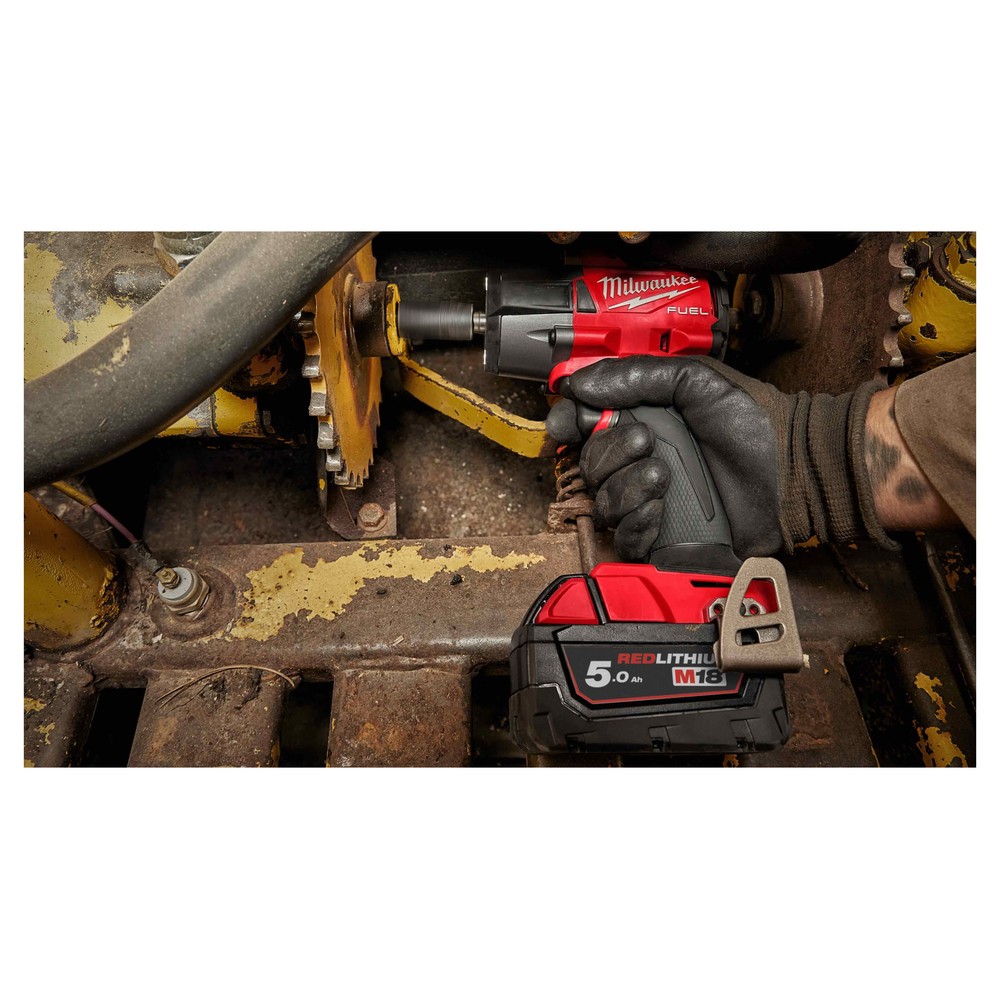 Гайковерт Milwaukee аккумуляторный M18 FMTIW2F12-0X FUEL