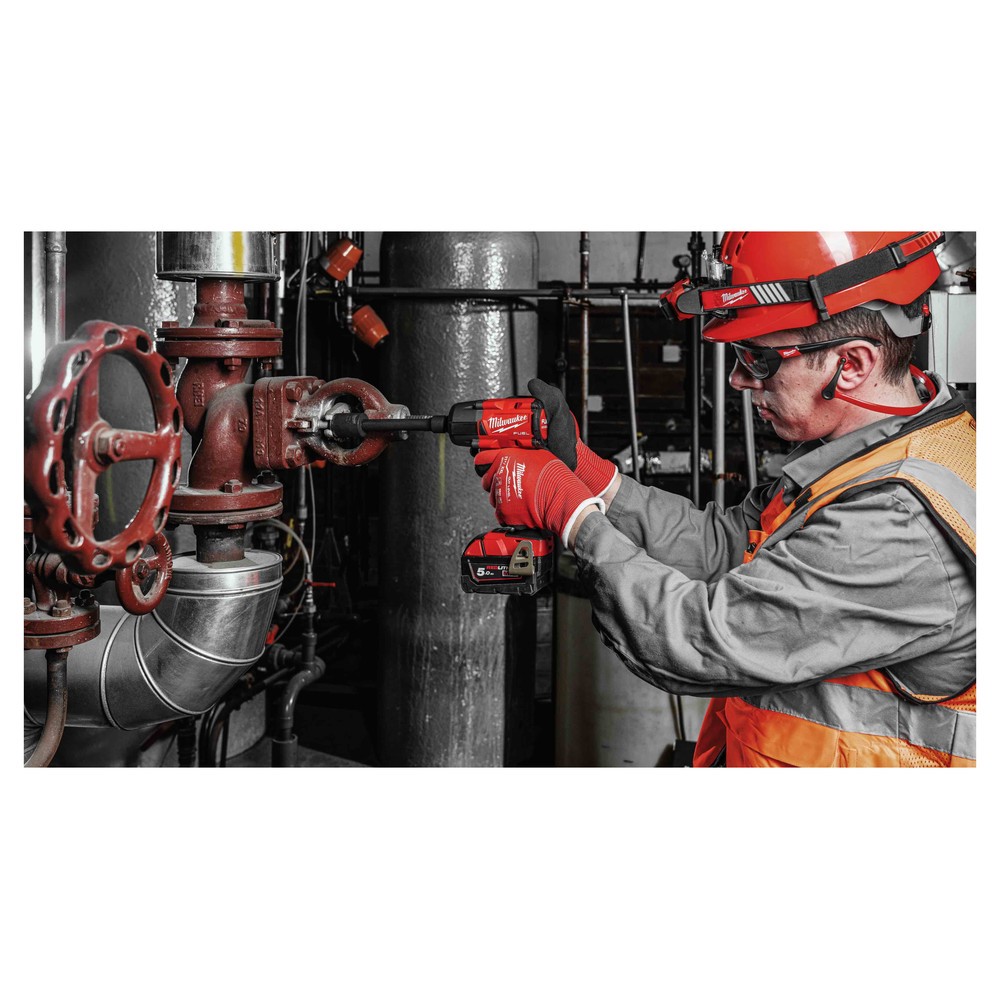 Гайковерт Milwaukee аккумуляторный M18 FMTIW2F12-0X FUEL